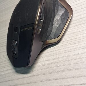 Logitech Wireless Mouse in Black and Bronze